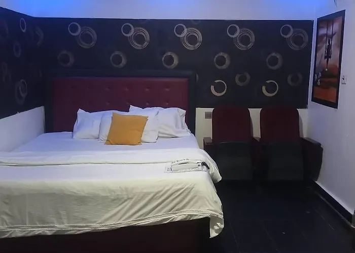 Nero Hotel